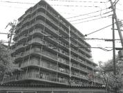 マンション 大阪府吹田市山田西三丁目７５番地１